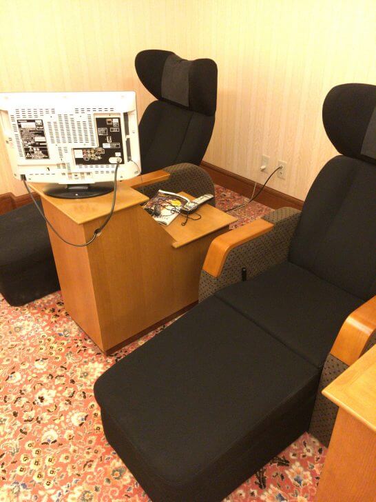 リーガロイヤルホテル東京のヘルスクラブの椅子